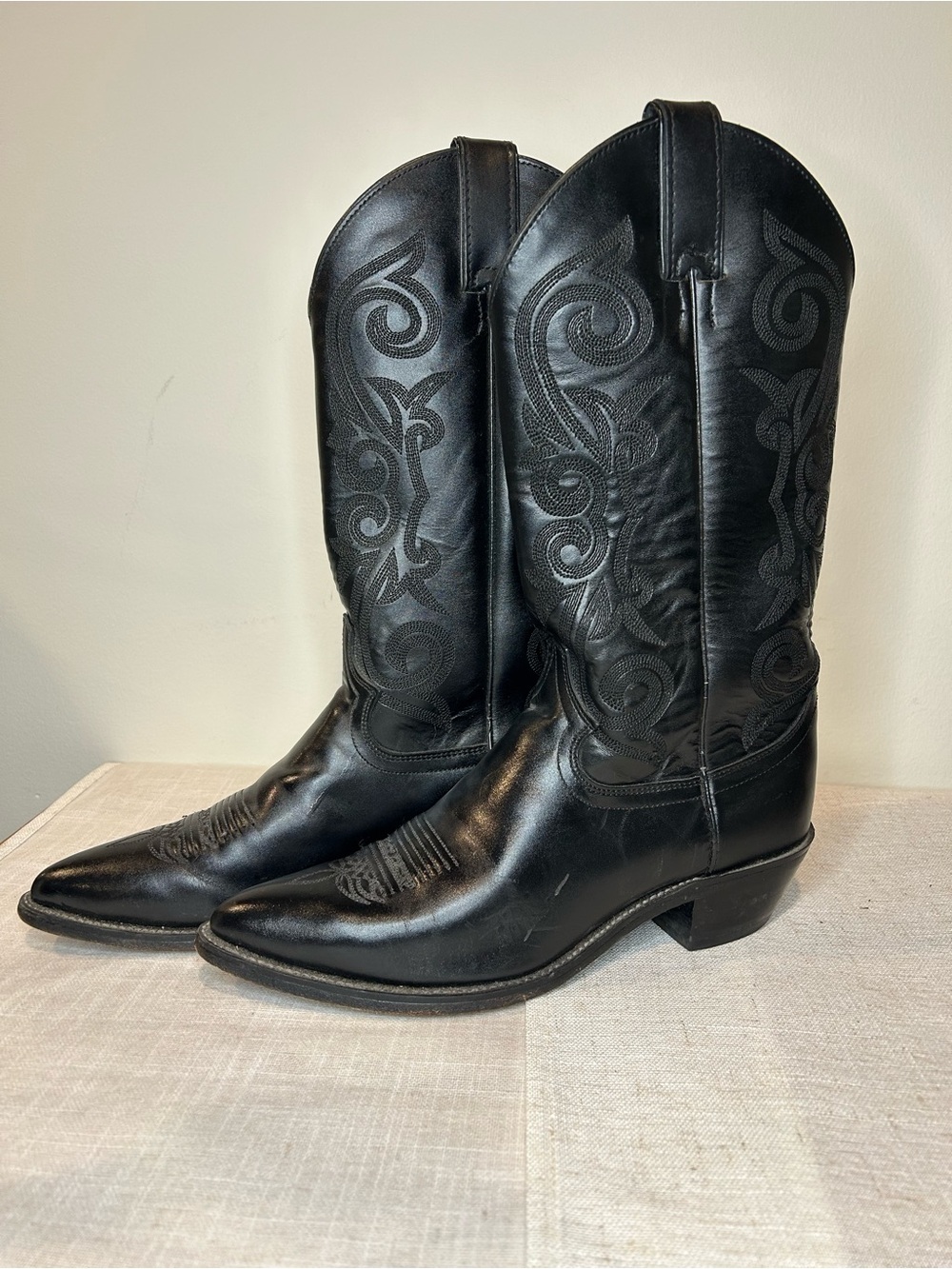 Justins Black Leather Western Cowboy Boots made in Mexico